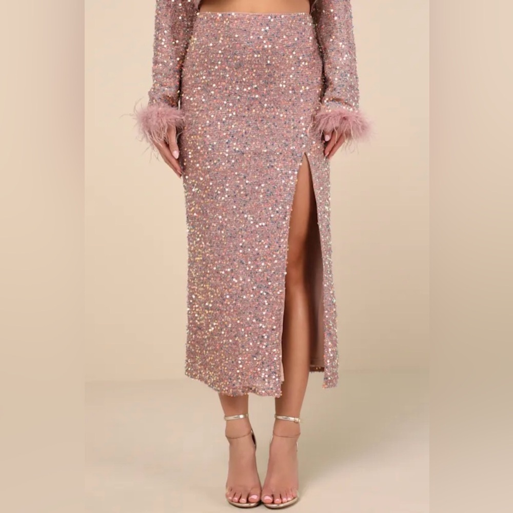Lulu's Sequined Pink Midi Skirt with Slit